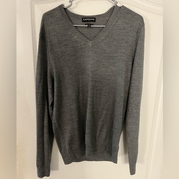 Express Other - Express Men- Medium Size- Gray V neck sweater- Merino wool